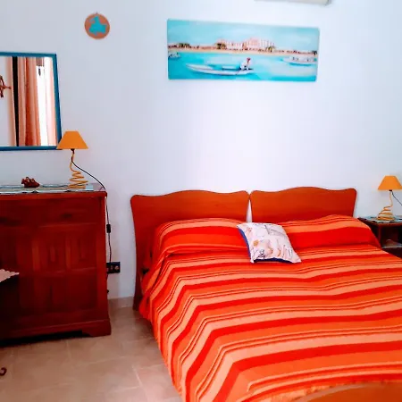 Al Nespolo - Centro Storico Apartment *