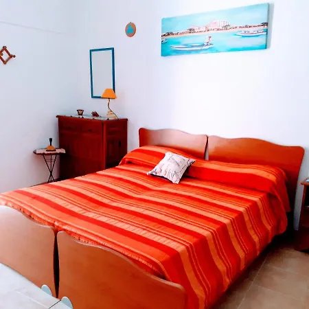 Al Nespolo - Centro Storico Apartment *